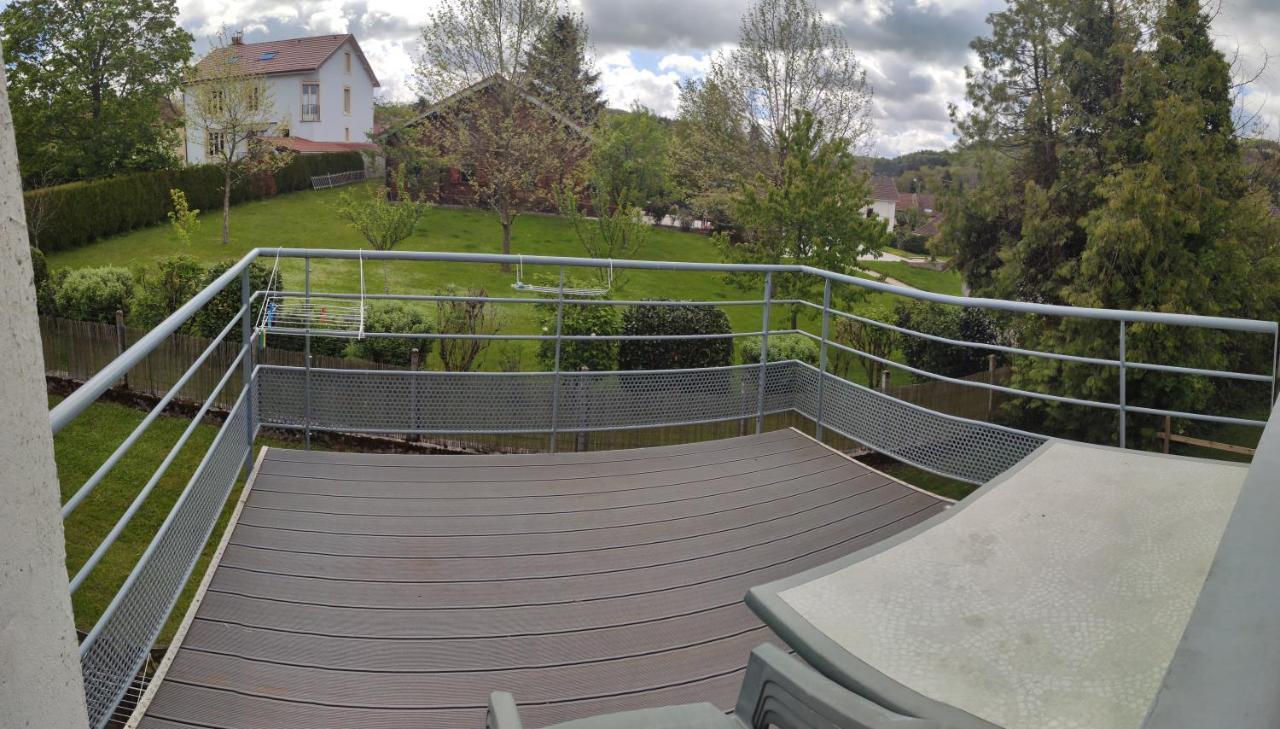 Apartament Le Panoramic Bains-les-Bains Zewnętrze zdjęcie
