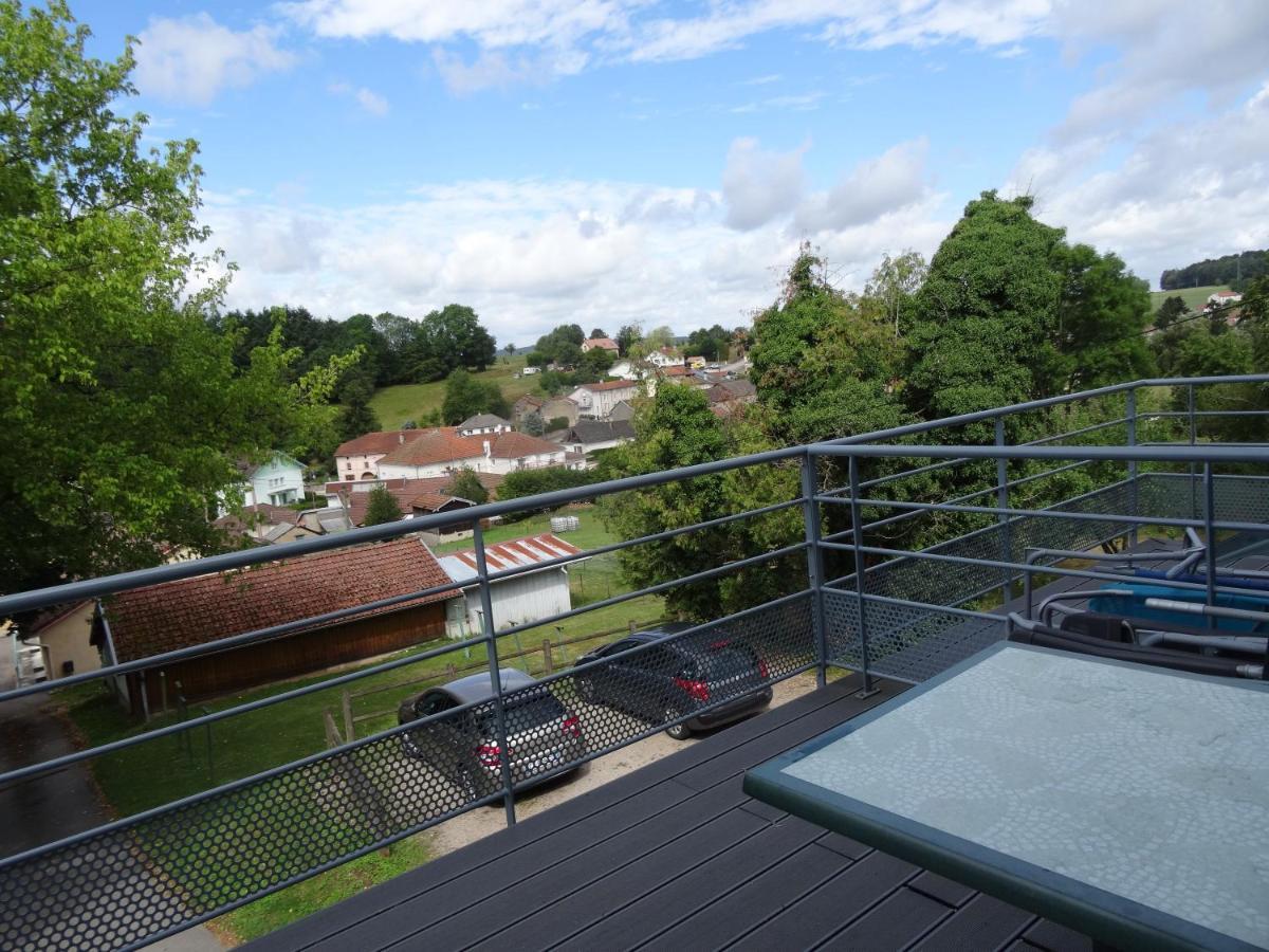 Apartament Le Panoramic Bains-les-Bains Zewnętrze zdjęcie