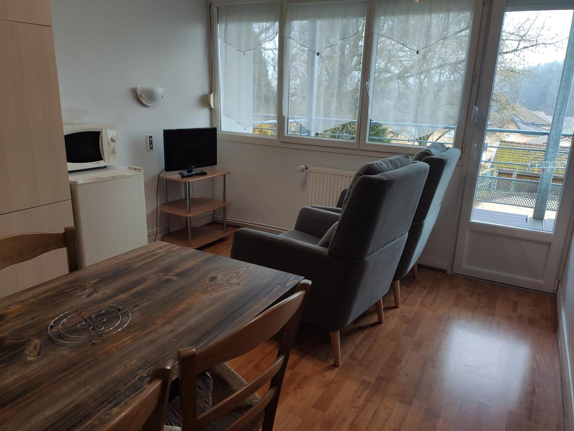 Apartament Le Panoramic Bains-les-Bains Zewnętrze zdjęcie